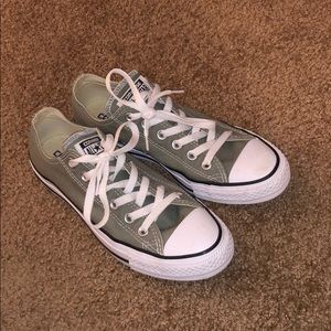 Converse Low Tops